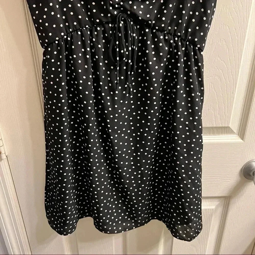 {Francesca’s} Black and white polka dot dress - Picture 4 of 6